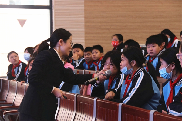 1-2311201HI25I.jpg