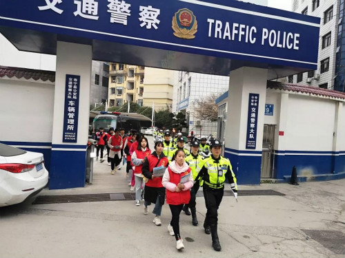 微信图片_20200113160956_meitu_1.jpg