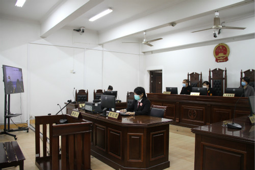 福安市法院首次通过远程视频的方式开庭审理了一起刑事案件_meitu_1.jpg