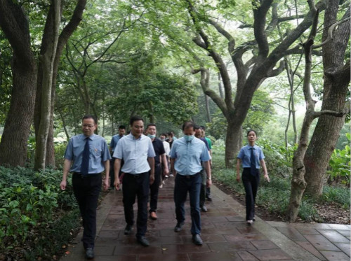 微信图片_20200525101819_meitu_1.jpg