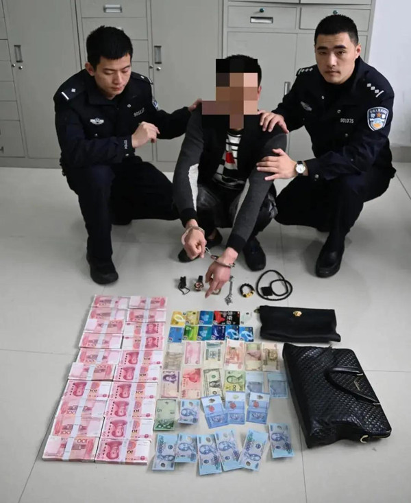 【我为群众办实事】涉案24万元！宁德警方5小时快速破获系列盗窃案(图1)