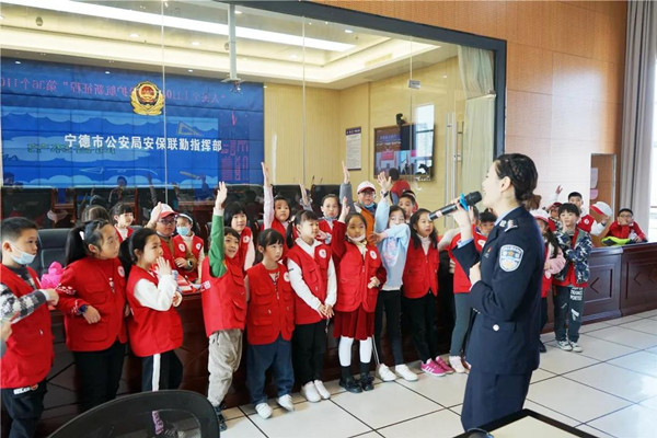 1-220110163ZGJ.jpg