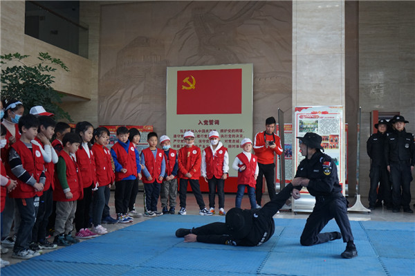 1-22011GG00Q58.jpg