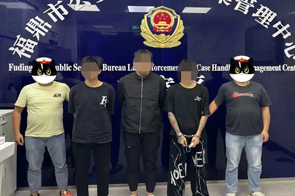 1-2211161IJ0G2.jpg