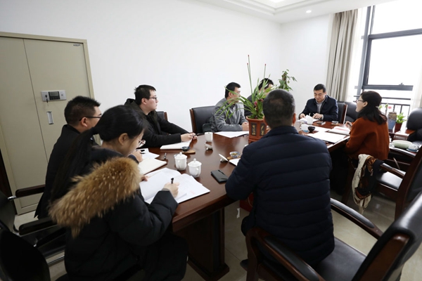 1-2302241HAaU.jpg