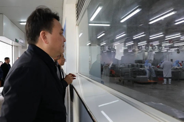 宁德中院开展“千名执行干警进千企”“法治体检”活动(图1)