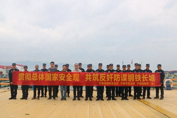 1-2304141G42c36.jpg