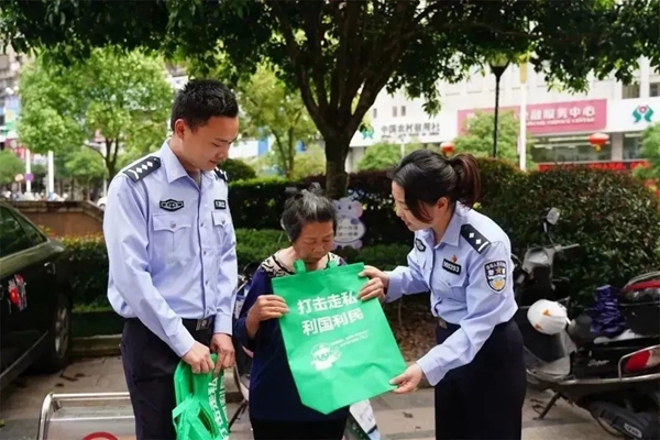 和经济犯罪说不 ——寿宁公安“与民同心，为您守护”(图1)