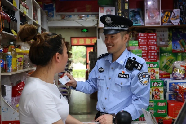 【宁德政法人风采】余辉：脚下有泥、心中有民的二等功臣(图2)
