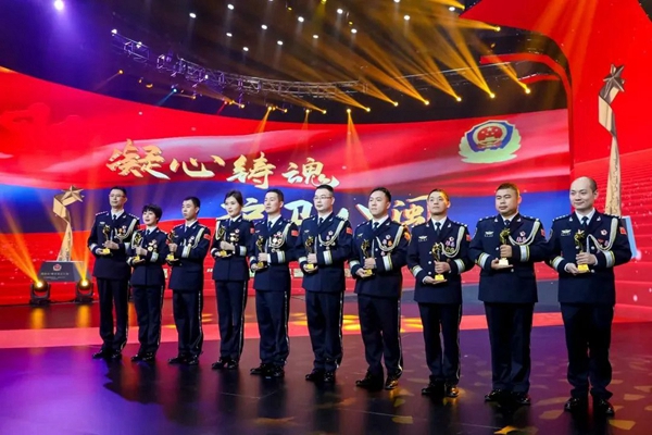 宁德一人获评！福建省“最美基层民警”发布(图3)