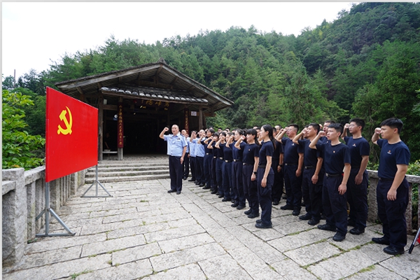87名新警集结，申请入列！(图2)