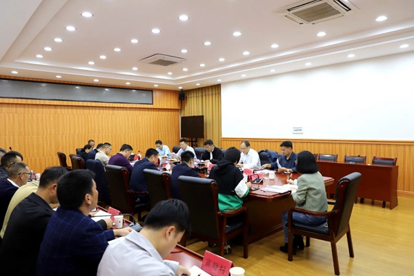 1-2310111G14E63.jpg