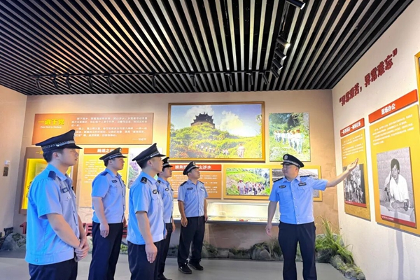 寿宁县公安局下党派出所：红心蓝盾三争先 红色忠诚守平安