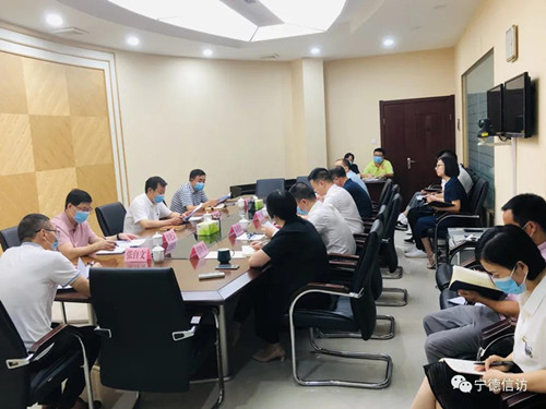 市委常委、政法委书记黄国璋调研指导信访工作(图1)
