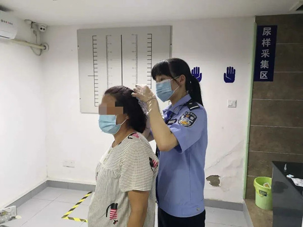 【宁德政法人风采】“您的故事，我来续写”丨父亲倒下两年后，她成了人民警察(图3)