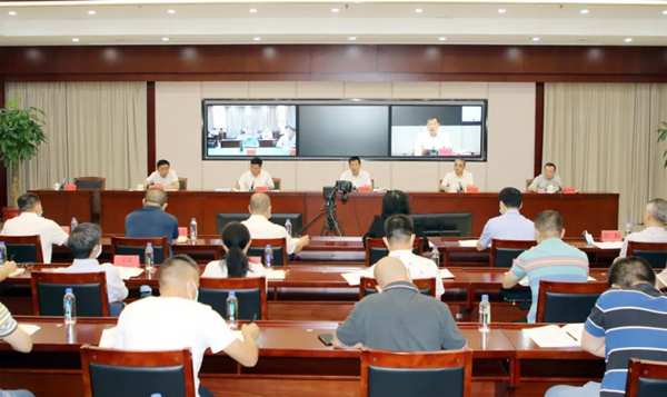全市扫黑除恶常态化推进会召开(图1)