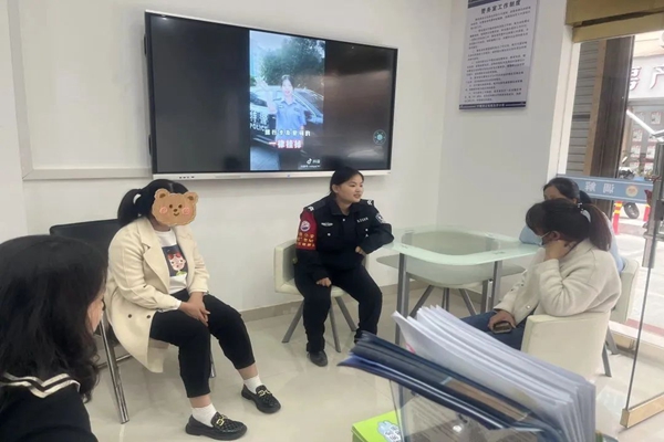 小小工作室 释放“大能量” ——走近宁德市公安局五里亭派出所“叶银英辅警工作室”(图2)
