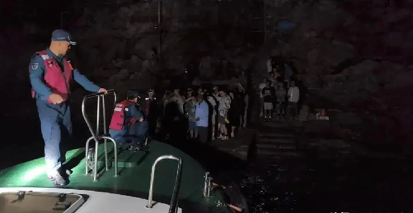 海警救援转运现场.jpg